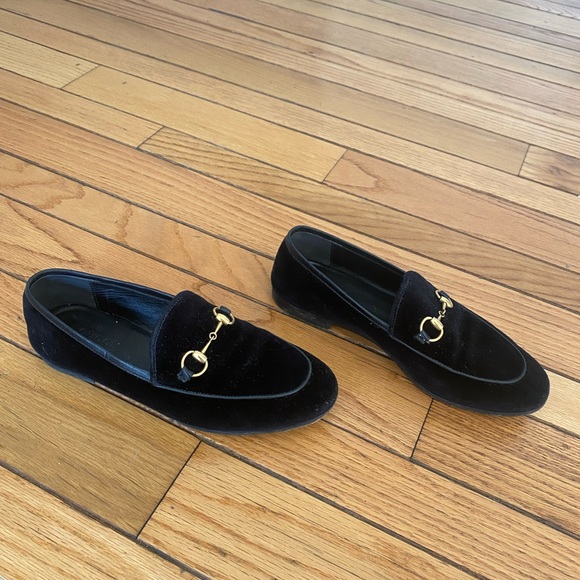 Gucci velvet loafers, black, size 36